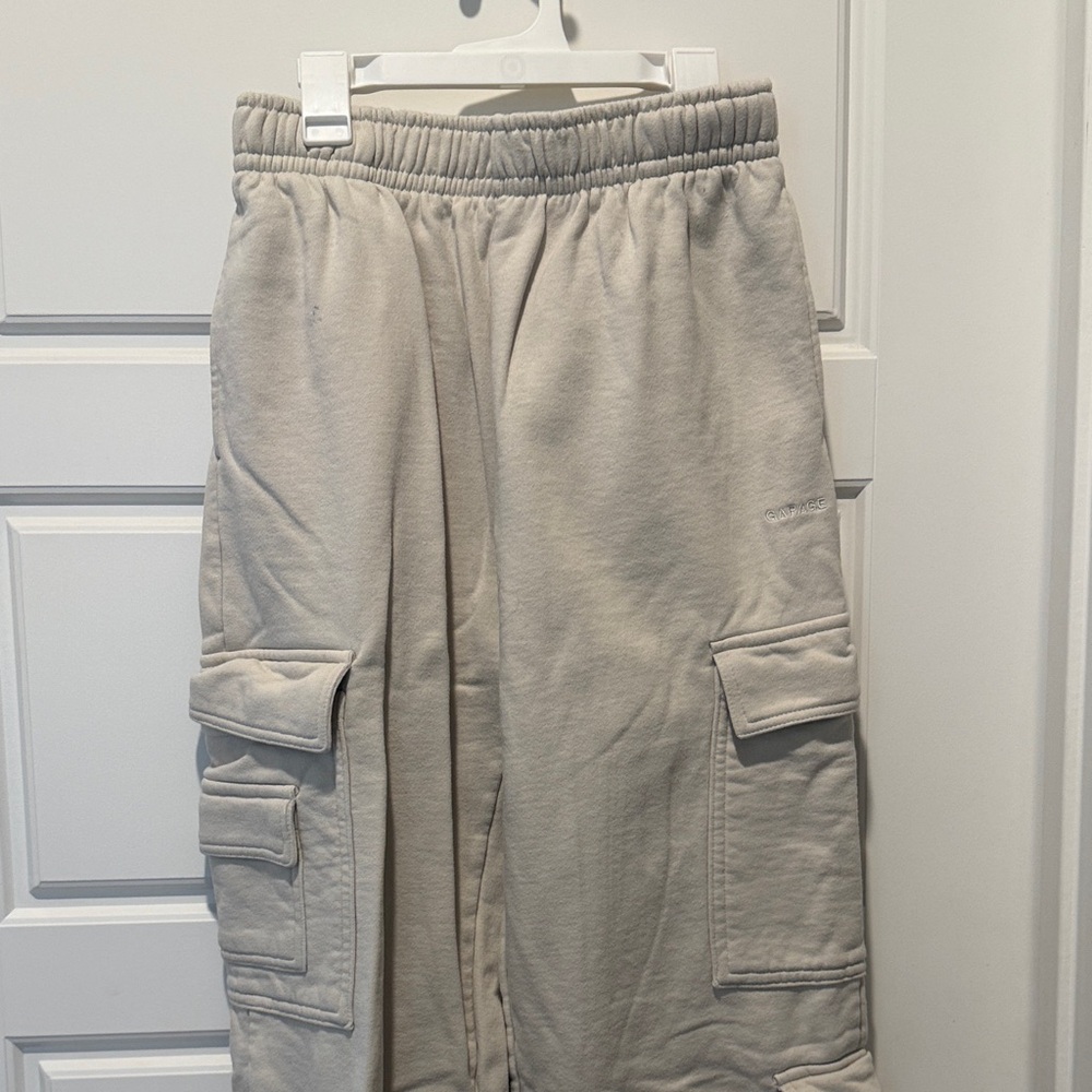 Womans Beige Cargo Pants